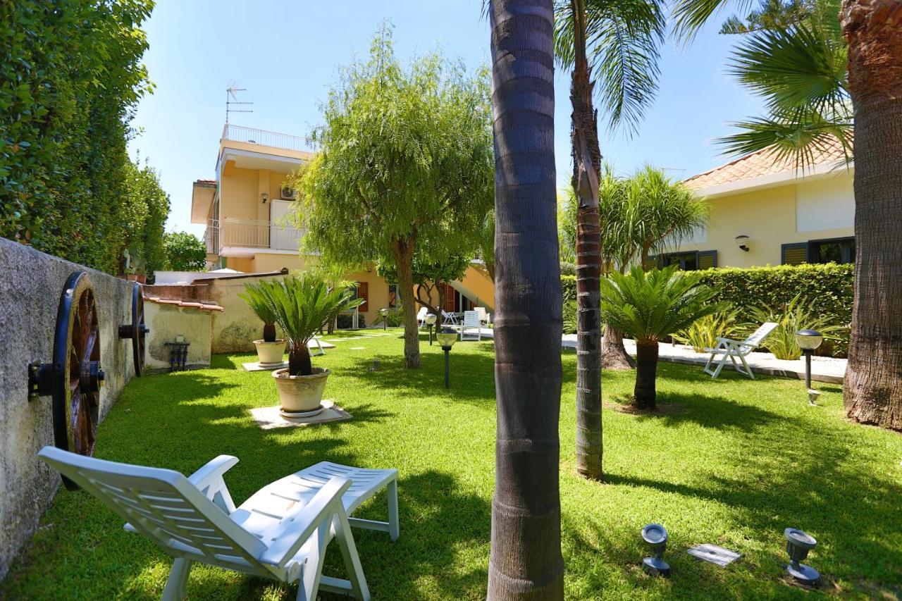 Re Sole La Dependance - Casa Vacanza M E R C U R I O Avola Exterior foto